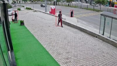 Niğde’de yaya geçidinden karşıya geçmeye çalışan 76 yaşındaki Feime Yener,