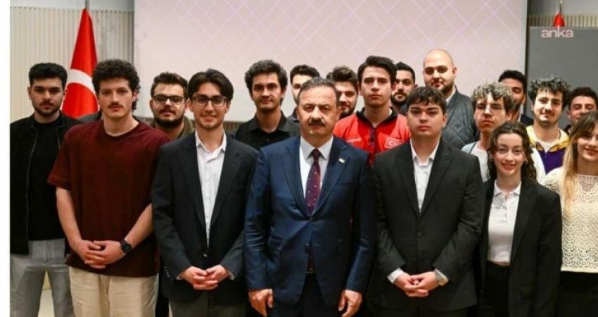Anahtar Parti Genel Başkanı Yavuz Ağıralioğlu, "Yükseköğretim Kurumları Sınavı’na (YKS)