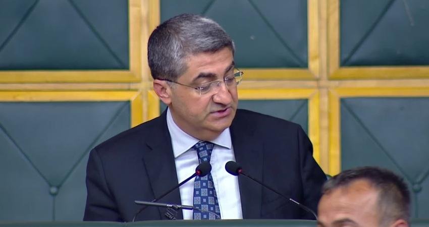 Gelecek Partisi Genel Başkanı Ahmet Davutoğlu, CHP'ni derin milletle buluşmadan