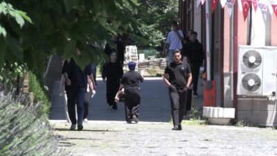 Yükseköğretim Kurumları Sınavı'nın (YKS) birinci oturumu olan Alan Yeterlilik Testleri