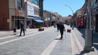 Yozgat'ta vatandaşlar, TÜİK'in bugün açıkladığı mayıs ayı enflasyon rakamlarına tepki