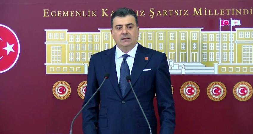 CHP İstanbul Milletvekili Zeynel Emre, CHP'nin yarın yapılacak grup toplantısına