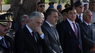 Bursa'da 15 Temmuz Demokrasi ve Milli Birlik Günü dolayısıyla Hamitler