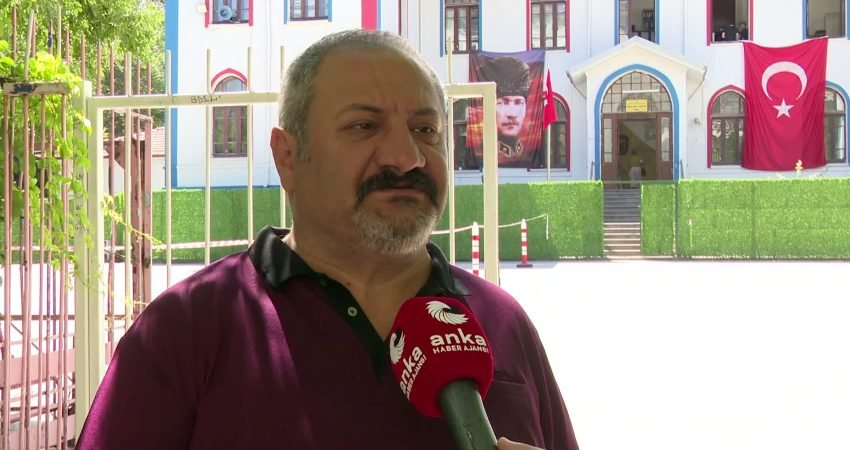 15 Temmuz darbe girişiminin ardından Kanun Hükmünde Kararnameler (KHK) ile