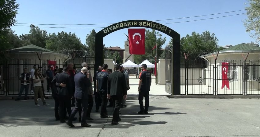 15 Temmuz darbe girişiminin 10'uncu yıl dönümü nedeniyle Diyarbakır’daki Hava