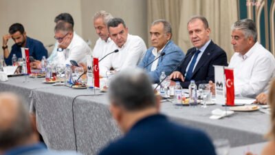 Türkiye Belediyeler Birliği ve Mersin Büyükşehir Belediye Başkanı Vahap Seçer,