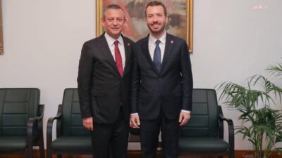 Adana Ceyhan Belediye Başkanı Kadir Aydar, CHP üyeliğinden istifa ettiğini