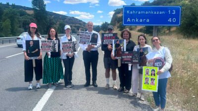 Grand Kartal Otel yangınında yakınlarını kaybedenlerin Bolu Adalet Sarayı önünden