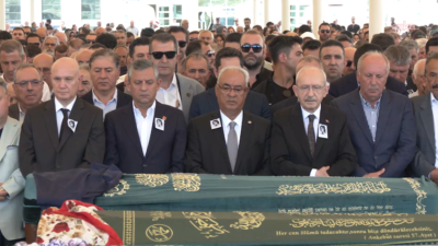 Antalya'da 88 yaşında hayatını kaybeden eski CHP Genel Başkanı Deniz