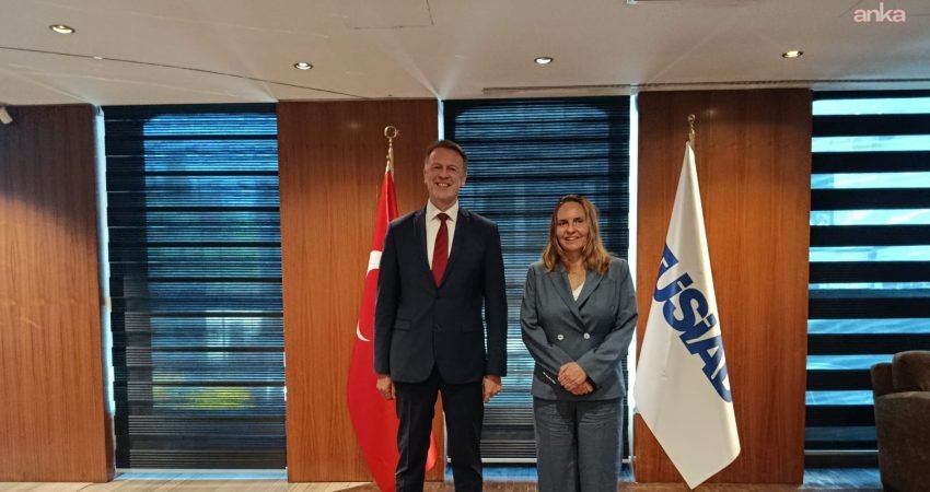AB Türkiye Delegasyonu Başkanı Büyükelçi Aivo Orav, TÜSİAD yönetimiyle bir