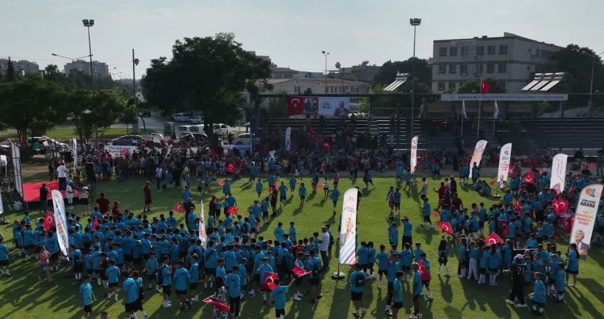 Adana Büyükşehir Belediyesi, Yaz Spor Okulları’nın açılışını gerçekleştirdi. Büyükşehir Belediye Başkan Vekili
