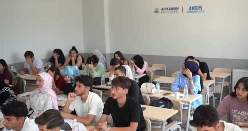 Adıyaman Belediyesi, kamu personeli olma hayali kuran gençlere yönelik ücretsiz