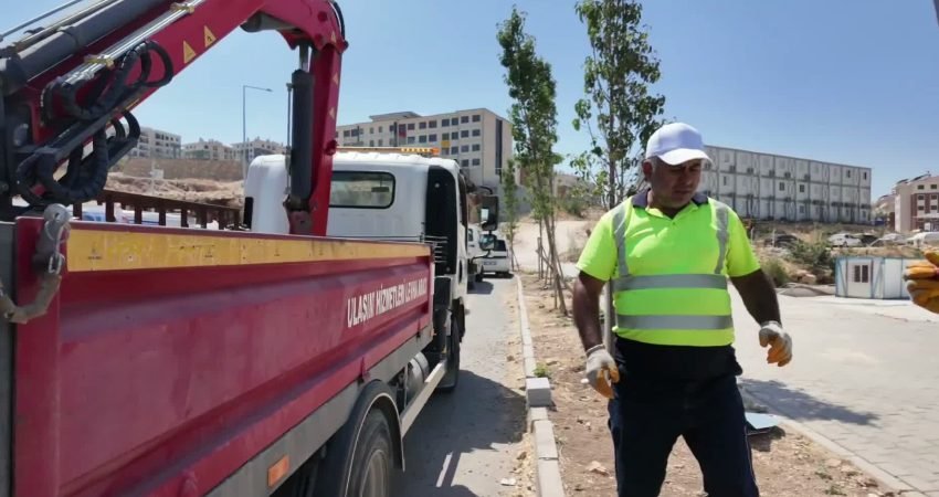 Adıyaman Belediyesi, kent genelinde trafik güvenliğini artırmak ve ulaşımı daha