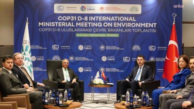 İstanbul’da düzenlenen D-8 Ülkeleri COP31 Toplantısı’nda, Türkiye’nin COP31 Başkanlığı’nı desteklemek