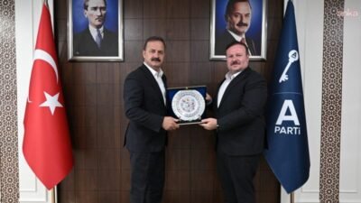Anahtar Parti Genel Başkanı Yavuz Ağıralioğlu, Öz İplik İş Sendikası