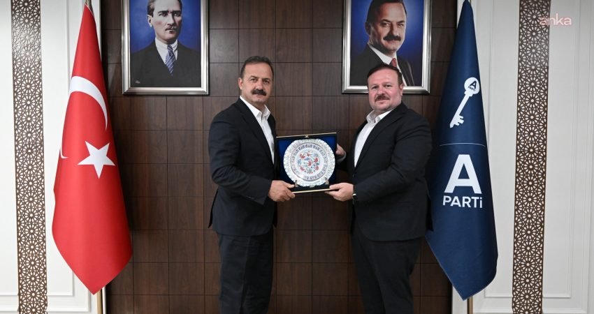Anahtar Parti Genel Başkanı Yavuz Ağıralioğlu, Öz İplik İş Sendikası