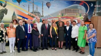 Gelecek Partisi Genel Başkanı Ahmet Davutoğlu, Grup Başkanvekili ve Genel