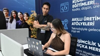Manisa Büyükşehir Belediyesi tarafından gençlerin teknoloji alanında kendilerini geliştirmeleri amacıyla