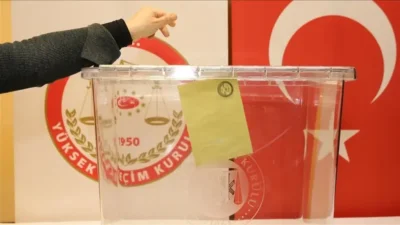 Siyaseti yıllardır yakından takip eden biri olarak seçim dönemlerinde kendime
