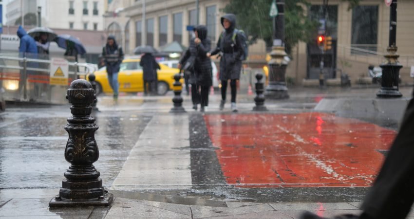 İBB Afet İşleri Dairesi AKOM, İstanbul’da perşembe günü (yarın) itibarıyla