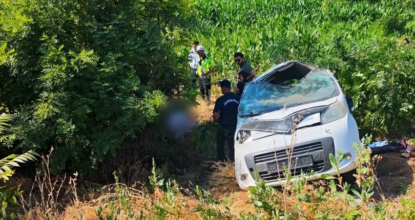 Aksaray'da Konya yolunda meydana gelen trafik kazasında aynı aileden 3