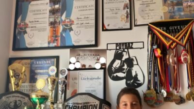 Almanya'nın Ansbach kentinde yaşayan, judo ve kickboksta üst üste Almanya