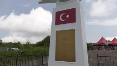 Altınordu Belediyesi, 1958 yılında Alınca Mahallesi'nde meydana gelen askeri uçak