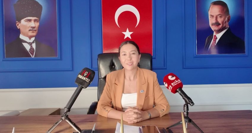 Anahtar Parti Isparta İl Başkanı Elif Uzel Kurucu, üniversite ve