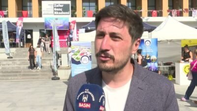 Ankara Büyükşehir Belediyesi, "Geleceğini Birlikte Planlıyoruz" sloganıyla düzenlediği 5. Üniversite