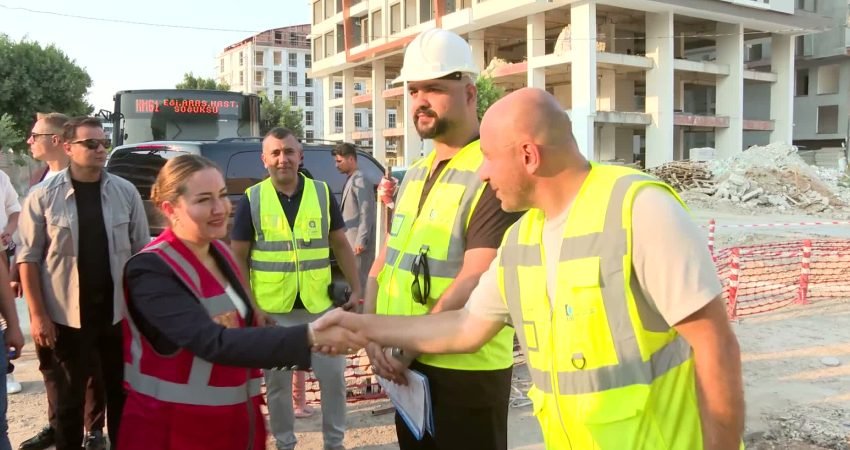 Antalya Büyükşehir Belediyesi Başkan Vekili Büşra Özdemir, Konyaaltı'nda yaklaşık 60