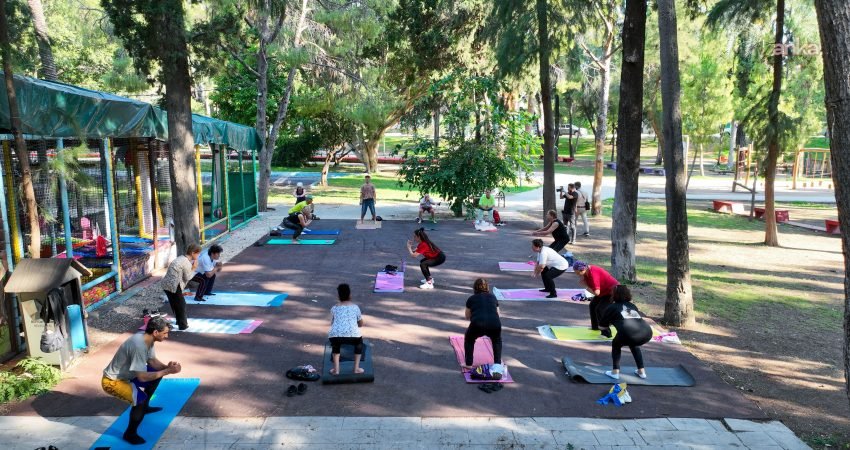 Antalya Büyükşehir Belediyesi’nin Karaalioğlu Parkı ve Konyaaltı Sahil Yaşam Parkı’nda