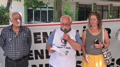 Artvin’in Ardanuç ilçesinde emekli örgütleri ortak basın açıklaması yaptı. Açıklamayı