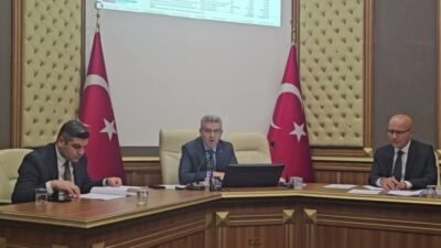 Artvin Valisi Turan Ergün, il genelinde toplam 301 kamu yatırım