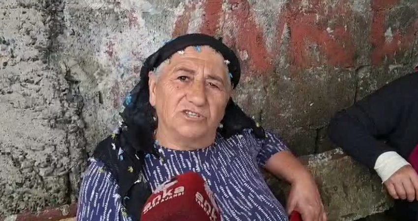 Artvin'in Kemalpaşa ilçesindeki çay üreticileri, artan maliyetler nedeniyle çaydan elde
