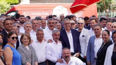 Ayvalık Belediye Başkanı Mesut Ergin, CHP'den istifa ettiğini açıkladı. Ergin,