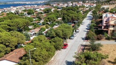 Ayvalık Belediyesi Fen İşleri Müdürlüğü ekipleri tarafından Cunda Alibey Adası