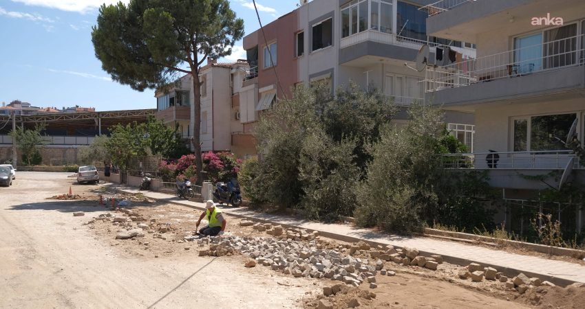 Ayvalık Belediyesi Fen İşleri Müdürlüğü ekipleri, ilçe genelinde doğal gaz