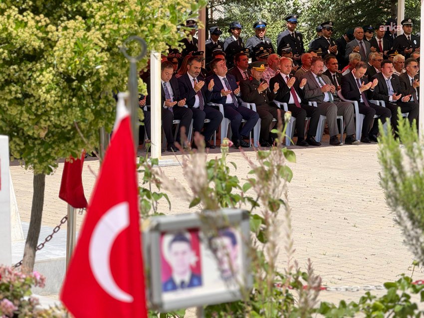 15 Temmuz Demokrasi ve Milli Birlik Günü dolayısıyla Kırıkkale’de şehitler