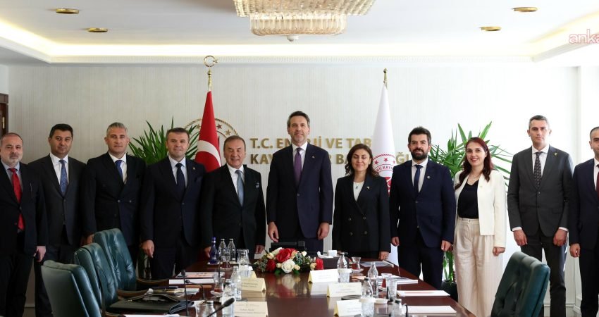 Enerji ve Tabii Kaynaklar Bakanı Alparslan Bayraktar, İstanbul Maden İhracatçıları