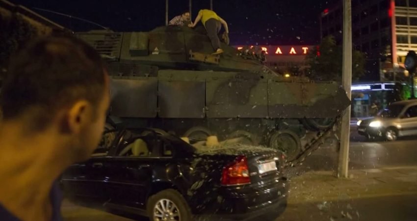 İçişleri Bakanı Mustafa Çiftçi, "15 Temmuz milletimizin üzerine ölüm yağarken