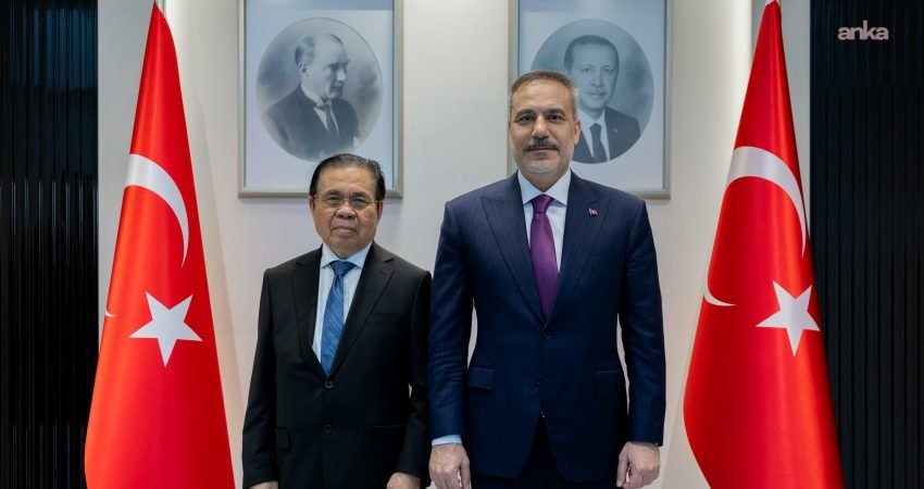 Dışişleri Bakanı Hakan Fidan, Filipinler'deki Moro İslam Kurtuluş Cephesi Lideri