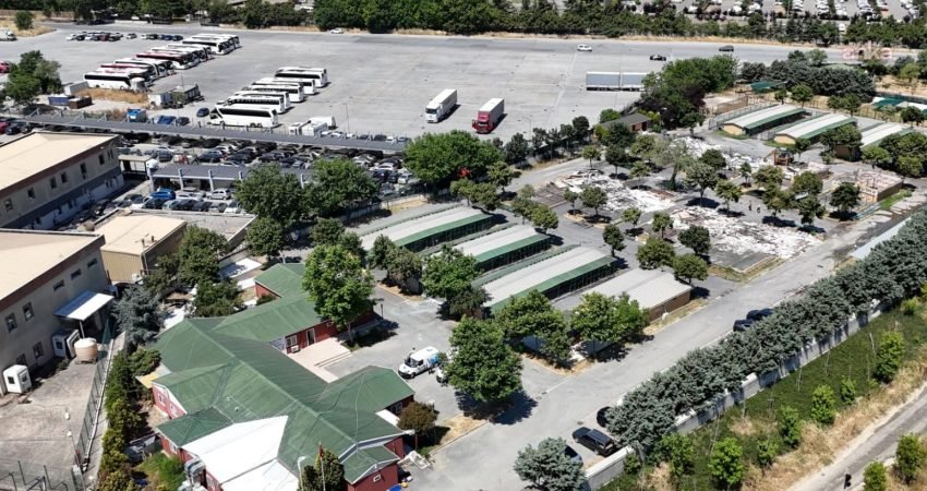 Bakırköy Belediyesi, Sokak Hayvanları Bakım Merkezi’ni baştan sona yenilemek amacıyla