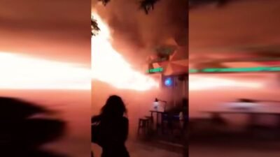 Tayland'ın başkenti Bangkok'ta eğlence mekanında çıkan yangında en az 28