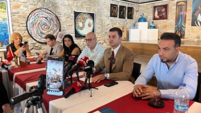 Bodrum Belediye Başkanı Tamer Mandalinci, CHP’deki istifalara ilişkin yaptığı açıklamada,