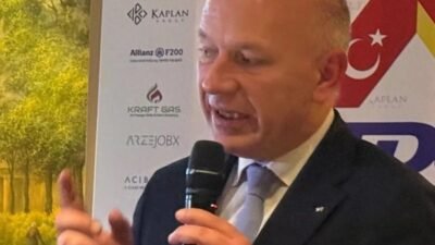 Berlin Eyalet Başbakanı Kai Wegner, devlet okullarında İslam din derslerinin