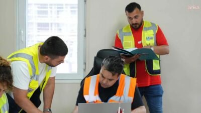 Beşiktaş Belediyesi, ilçe genelinde etkili olan yoğun yağışa karşı tüm