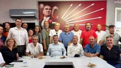 İzmir'in Beydağ Belediye Başkanı Şakir Başaran ile Tire Belediye Başkanı