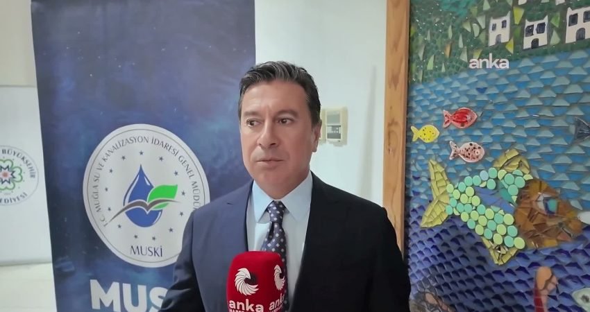  Muğla Büyükşehir Belediye Başkanı Ahmet Aras, Bodrum'da eski CTP su