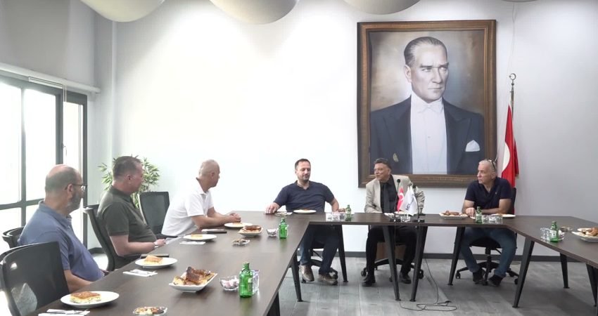 Bornova Belediye Başkanı Ömer Eşki, İzmir tekstil sektörünün merkezi MTK