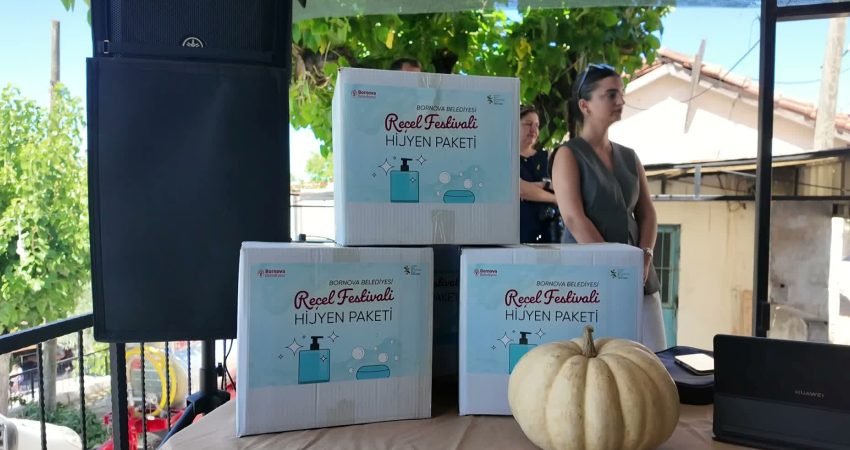 Bornova Belediyesi, Eylül ayında ikinci kez düzenlenecek Yakaköy Reçel Festivali